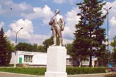 памятник ленину в тербунах